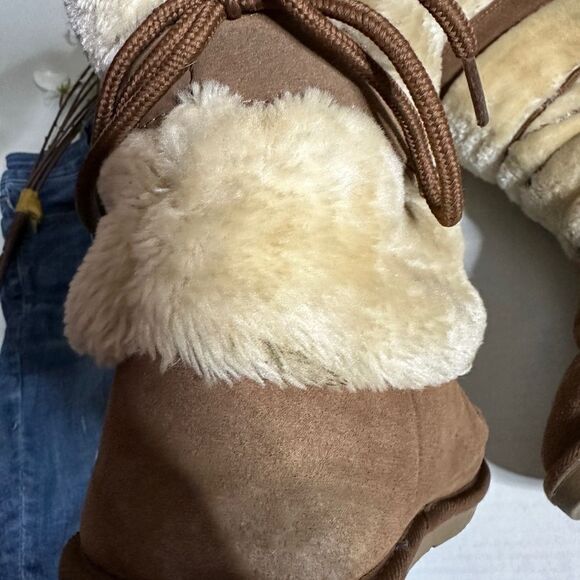 Natural Reflections Bernie Shearling Faux Fur Winter Boots - Picture 7 of 9